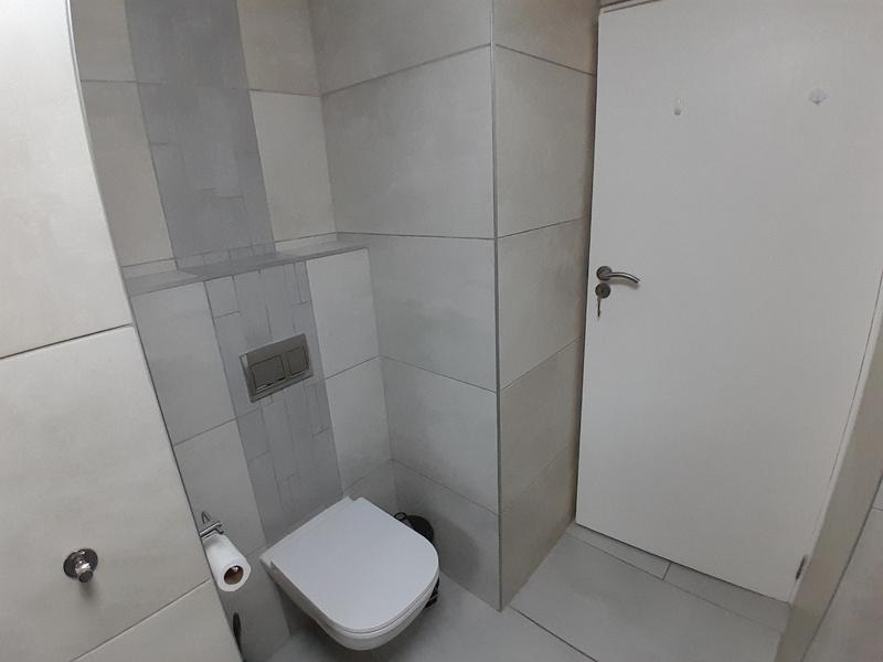 To Let 2 Bedroom Property for Rent in Sea Point Western Cape